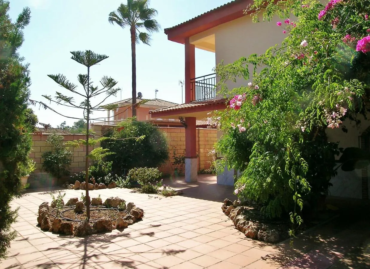 Relax, Playa, Naturaleza…!!. Villa Independiente Con Jardin... Islantilla